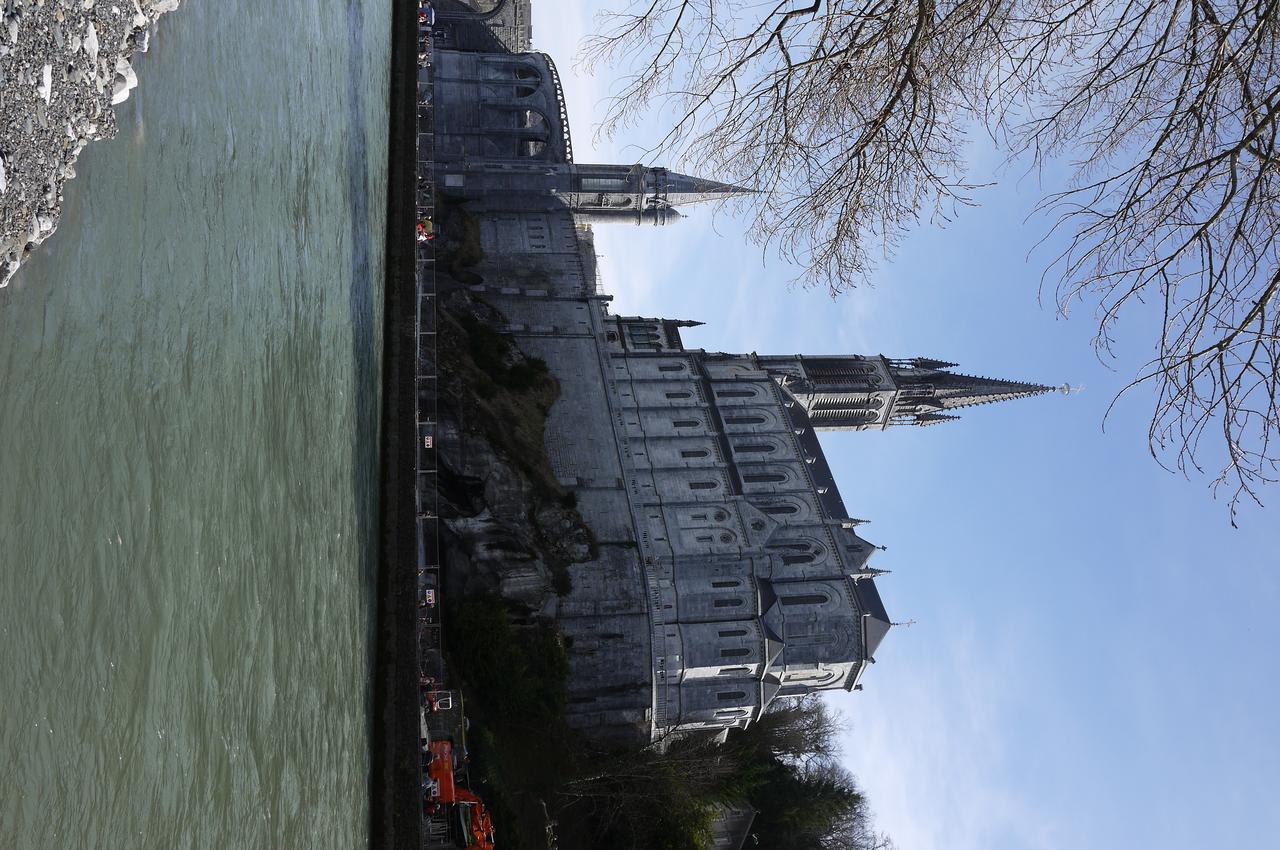 Hôtel Saint-Charles Lourdes Exterior foto